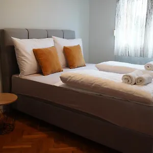 apartments-villa-marta.primorje-gorskikotar.com/